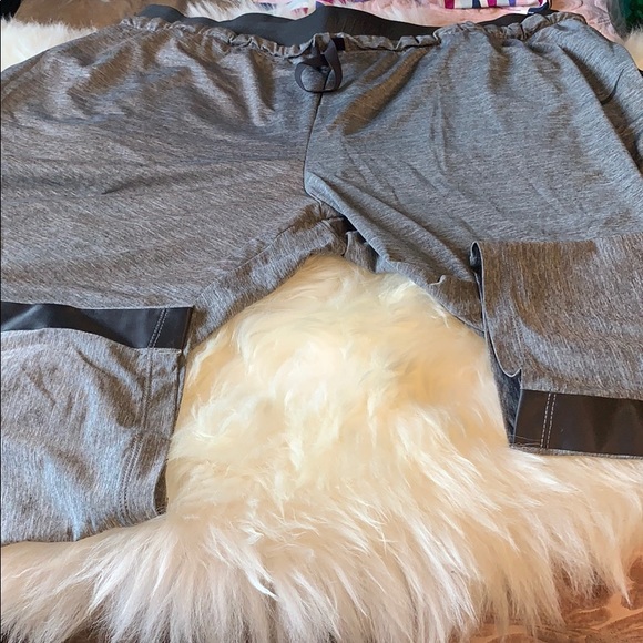 🛍🎉Nike Dri-Fit with Black Satin Down Side🧘… - Picture 1 of 6